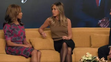 Jupe Midi tricotée Diane von Furstenberg Hazel Jacquard portée par Christina 'Chris' Hunter (Nicole Beharie) telle que vue dans The Morning Show (S04E10)