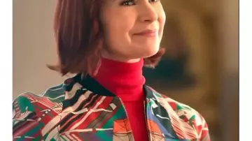 Veste imprimée Elsbeth S3 Carrie Preston portée par Elsbeth Tascioni (Carrie Preston) à Elsbeth