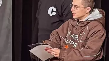 Marty Supreme Chalet marrón de Marty (Timothée Chalamet) en Marty Supreme