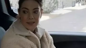 Michelle Monaghan The Family Plan 2 Sherpa Fleece Jacket worn by Jessica Morgan (Michelle Monaghan) as seen in The Family Plan 2