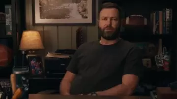 Faherty Sunwashed Pocket Short Sleeve T Shirt worn by Boone E. Potter (Taran Killam) as seen in Stumble (S01E03)