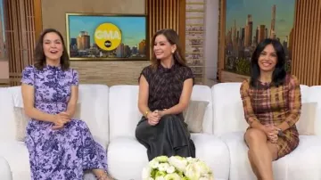 Robe Maxi à manches à motifs floraux Me + Em Mystic, portée par Maggie Rulli, telle que vue dans Good Morning America le 21 novembre 2025