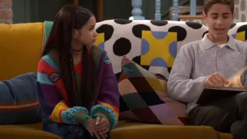 Akira Free Falling Cardigan worn by Billie (Janice LeAnn Brown) as seen in Wizards Beyond Waverly Place (S02E06)