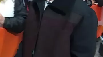 La veste d’Ed Sheeran du Today Show 2025 portée par Ed Sheeran dans Dick Van Dyke parle de ses 100 ans, partage le secret de la longévité