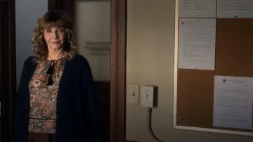 The Great The Tassel Tie Ravine Top worn by Mona Margadoff (Mary Steenburgen) as seen in A Man on the Inside (S02E08)