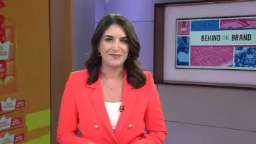 Generation Love Leighton Crepe Blazer worn by Liz Kreutz as seen in Today on November 24, 2025