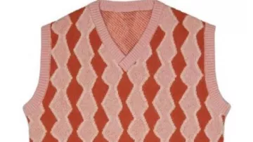 V-Neck Sweater Vest worn by (Samuel Arnold) as seen in Emily in Paris (S05)