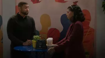 Sac Kandi style F&W porté par Kat Richardson (Colby Muhammad) tel que vu dans Beyond the Gates (S01E168)