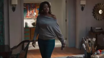 Brochu Walker The Nohr Long Sleeve Off Shoulder worn by Vivian Banks (Cassandra Freeman) as seen in Bel-Air (S04E02)