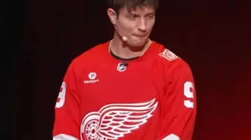 Matt Rife Malice In The Palace Crowd Work Red Jersey of Matt Rife in MALICE IN THE PALACE | Matt Rife crowd work