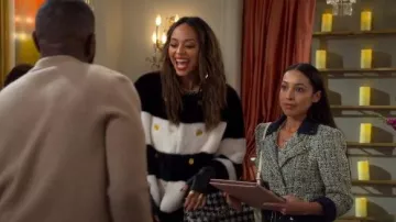 Cinq a Sept Anya Boucle Zoe Jacket worn by Gemma Johnson (Beth Behrs) as seen in The Neighborhood (S08E06)