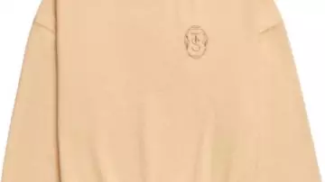 Sweatshirt worn by Taylor Swift in Taylor Swift - The Life of a Showgirl (feat. Sabrina Carpenter) (Visualizer)