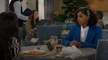 Favorite Daughter The Suits You Blazer worn by Kat Richardson (Colby Muhammad) as seen in Beyond the Gates (S01E173)