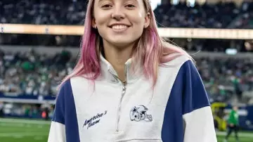 Sudadera de cuarto de cremallera de los Cowboys de Paige Bueckers