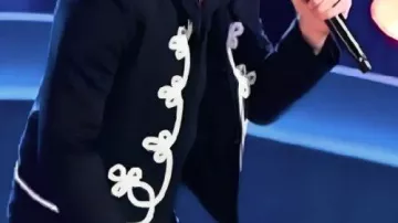 Black Jacket worn by Elliot Hunt in The Voice S28