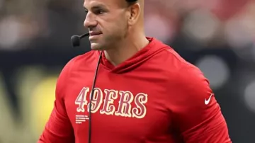 Robert Saleh 49ers Sideline Hoodie T-Shirt in ????DEVELOPING: San Francisco 49ers Signing A WR After Several Injuries? Robert Saleh - BACK & Creative