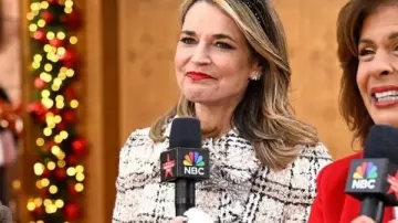Savannah Guthrie Macy’s Thanksgiving Day Parade Coat of Savannah Guthrie in Today