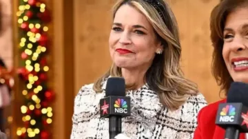 Abrigo del Desfile del Día de Acción de Gracias de Savannah Guthrie de Savannah Guthrie en Savannah Guthrie en Today
