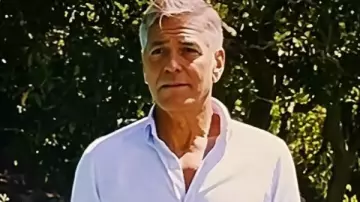 George Clooney Jay Kelly 2025 White Shirt worn by Jay Kelly (George Clooney) in Jay Kelly