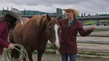 Filson Women’s Waxed Raincoat worn by Amy Fleming (Amber Marshall) as seen in Heartland (S19E09)