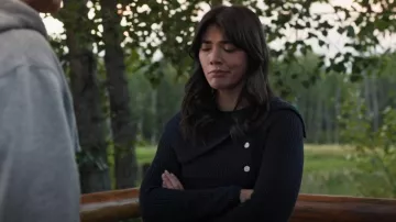 Commense Asymmetrical Breasted Knit Top worn by Georgie Fleming Morris (Alisha Newton) as seen in Heartland (S19E09)