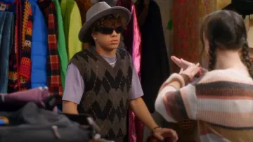 AllSaints ADore Tank worn by Lucas Jasper (Nathaniel Buescher) as seen in Electric Bloom (S01E12)