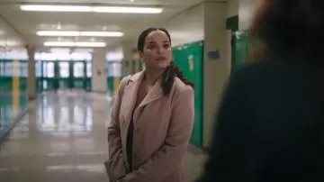 Calvin Klein Pink Wool Coat worn by Carrie (Tommie-Amber Pirie) as seen in Mistletoe Murders (S02E01)