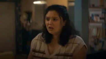 Anine Bing Fiona Sweater Vest worn by Dr. Dana Dang (Aury Krebs) as seen in Brilliant Minds (S02E07)