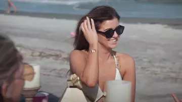 Bracelet Lilly Pulitzer Cool As Shell porté par Audrey Pratt tel que vu dans Southern Charm (S11E02)