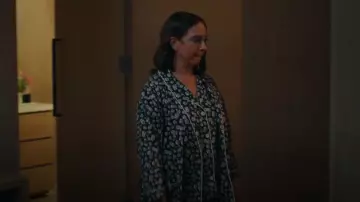 Sleepy Jones Marina Pajama Set in Daisy Print worn by Molly Novak (Maya Rudolph) as seen in Loot (S03E09)