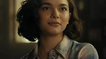 Camisa de cuadros de Landman Paulina Chávez llevada por Ariana Medina (Paulina Chávez) en Landman (S01)