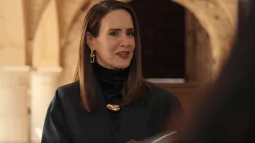Tiffany Hardware Link Earrings worn by Carrington Lane (Sarah Paulson) as seen in All's Fair (S01E07)