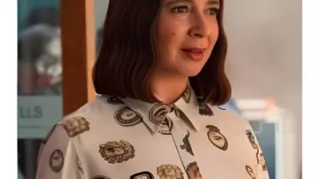 Loot S3 Molly Wells Printed Shirt worn by Molly Novak (Molly Wells) in Loot