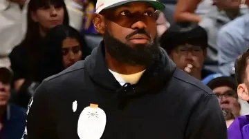 LeBron James Pelicans vs Lakers Hoodie in Lakers vs Pelicans | Lakers Highlights | LeBron 50,000 Point Game | March 4, 2025