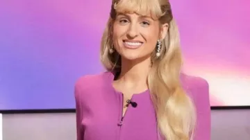 The Jennifer Hudson Show S04 Blazer Meghan Trainor porté par (Meghan Trainor) dans The Jennifer Hudson Show (S03)