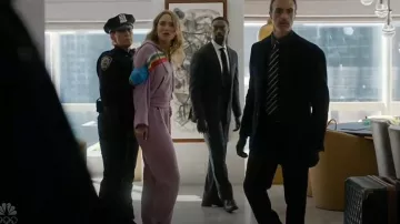 Aviator Nation 5 Stripe Wide Leg Pocket Sweatpants worn by Chloe Thompson (Anabella Raye) as seen in Law & Order (S25E08)