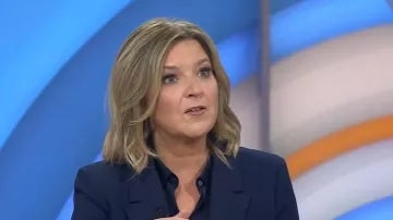 J. Crew Madelyn Blazer worn by Christine Romans as seen in Today on  December 3, 2025