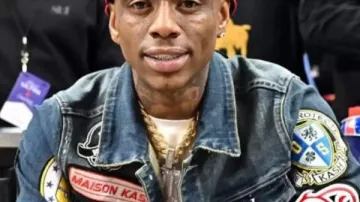 Soulja Boy Charlotte Hornets contre veste en jean Atlanta Hawks