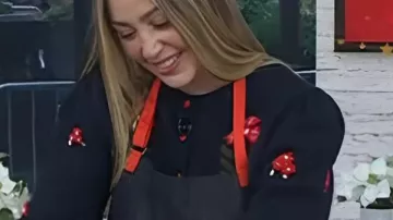 El Today Show 2025 Skyler Bouchard Floral Cardigan visto en Today Show