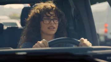 Gafas Cutler & Gross Tortoise Shell 9852 usadas por Tallulah (Odessa A'zion) vistas en I Love LA (S01E05)