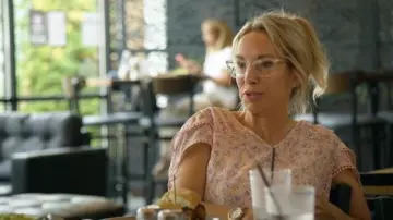 Nanette Nanette Lepore blusa usada por Ally Dupree vista en Baylen Out Loud (S02E09)