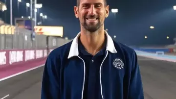 Novak Djokovic F1 Tracksuit à Carlos Sainz rencontre Novak Djokovic à Monaco #F1 #Formula1 #Shorts