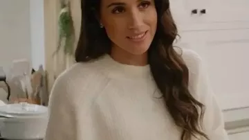 With Love Meghan S2 Meghan Markle White Sweater worn by Self (Meghan Markle) in With Love, Meghan (S02)