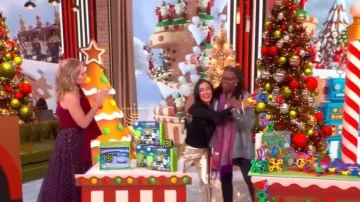 Alice + Olivia Porla Collared Sweater worn by Elizabeth Werner as seen in The View on December 4, 2025