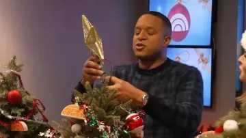 J. Crew Brushed Cashmere Sweater worn by Craig Melvin as seen in Today on December 4, 2025