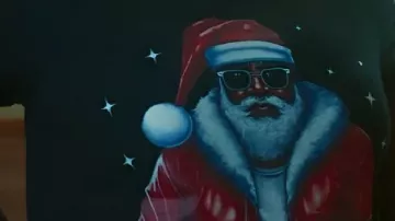 Santa Christmas Black T-Shirt worn by Taylor (Chloë Grace Moretz) in Oh. What. Fun.