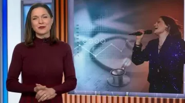 Robe Maxi Me + Em Half Zip portée par Maggie Rulli, vue dans Good Morning America le 5 décembre 2025