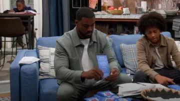 H&M Regular Fit Cotton Overshirt worn by Calvin Payne (Lance Gross) as seen in House of Payne (S14E15)