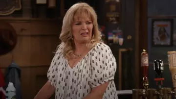 Banana Republic Viscose-Linen Mini Dress worn by Gabby (Melissa Peterman) as seen in Happy's Place (S02E01)