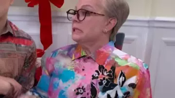 SNL Season 51 Melissa McCarthy Printed Shirt worn by (Melissa McCarthy) in Saturday Night Live